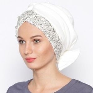 Vera bone turban